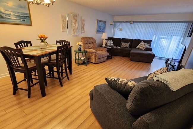 Photo - 4819 Winslow Beacon Unidad 4819