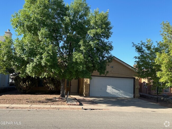 Building Photo - 380 Jardin Bello Ave Rental