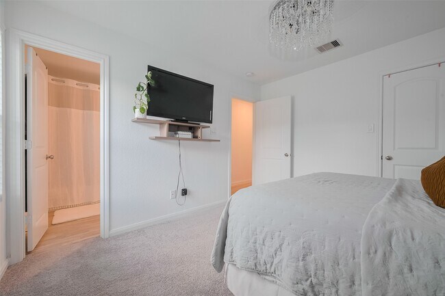 Photo - 9923 Opal Stone Wy