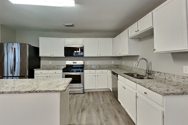 Photo - 21210 Bridgemeadows Ln