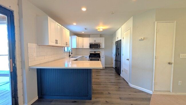 Photo - 1514 N Elaine Way