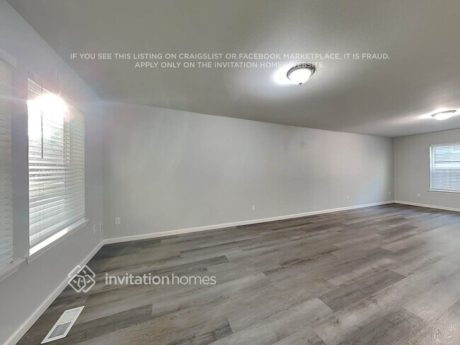 Photo - 1517 Fir St NE