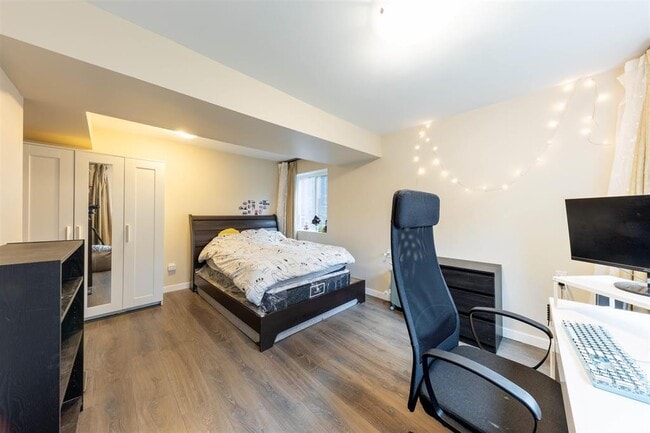 Photo - 949 Thermal Dr