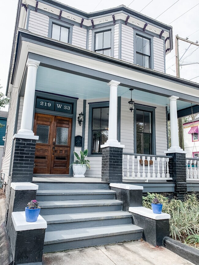 Photo - 219 W 33rd St House