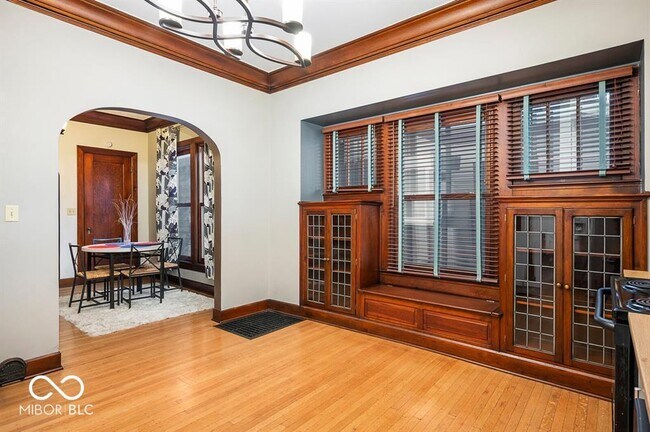 Photo - 906 Greer St