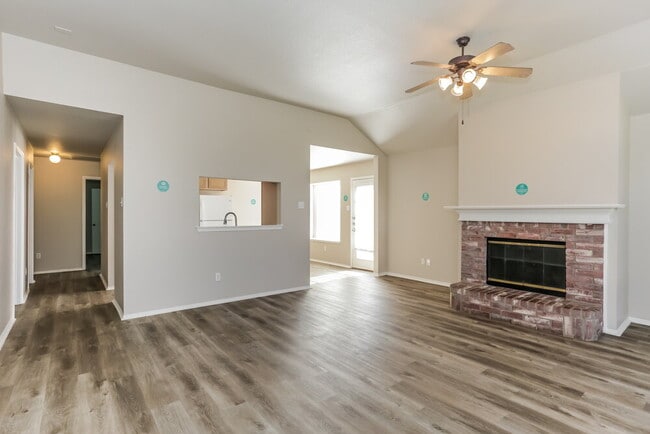 Photo - 1402 Gray Dawn Dr