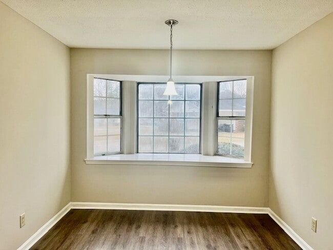 Photo - Conifer Ring #62 A&amp;B Unit 62B Conifer Ring