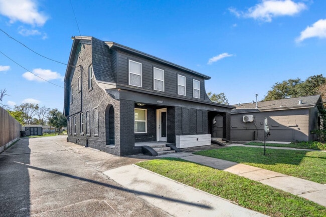 4952 Polk St Unit SI ID1531107P