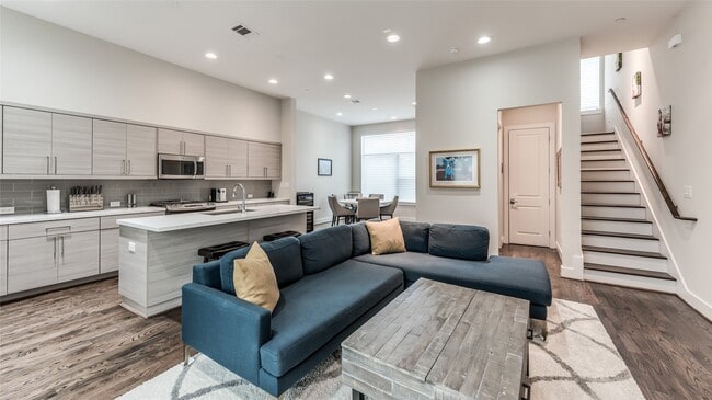 Photo - 1004 California St Unit 402