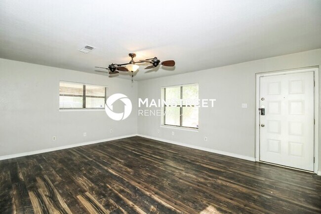 Photo - 3 Bedroom Pet-Friendly Home in DECATUR, TX...