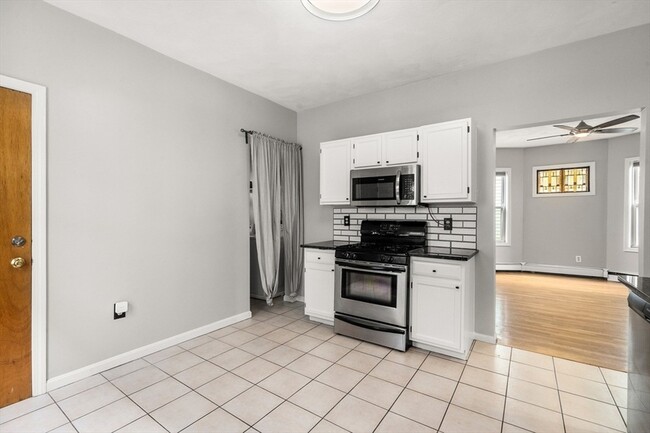 Photo - 21 Dix St Unit 2
