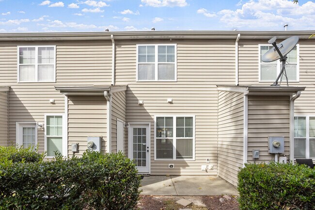 Photo - 6632 Clarksburg Pl