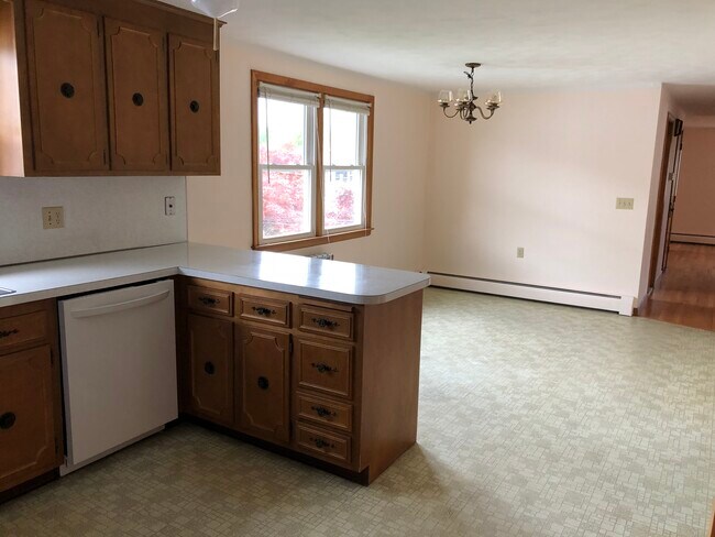 107 Carroll St Unit 2nd Floor