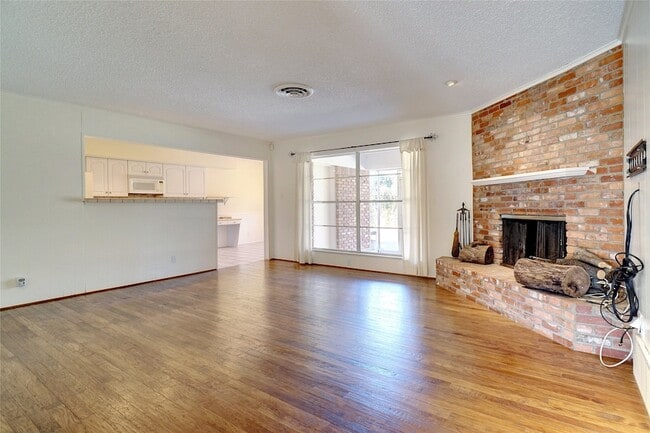 Photo - 6348 Juneau Rd