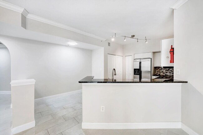 Photo - 225 NE 1st St Unit 314