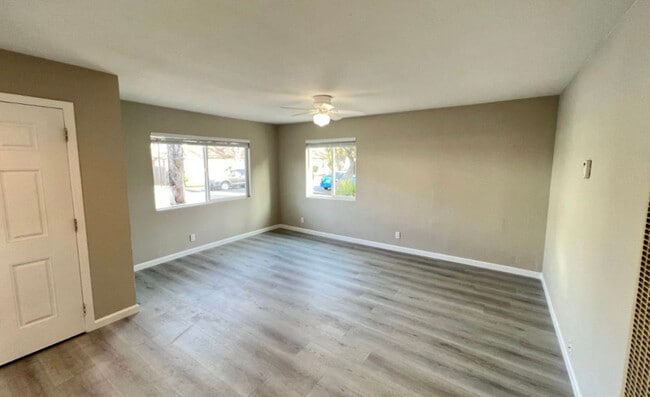 Photo - 808 Adams St