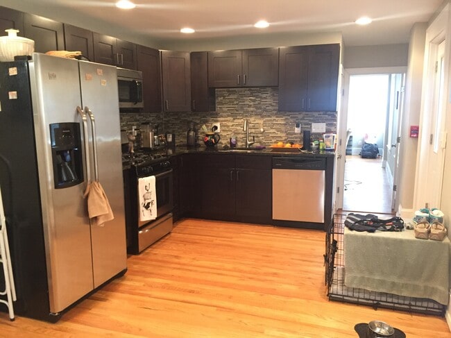 Photo - 2225 Spruce St