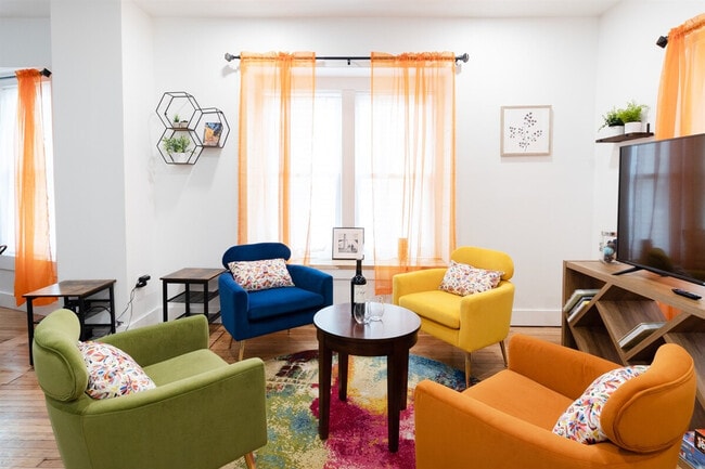 Photo - 10628 Lee Ave Unidad ID1290639P