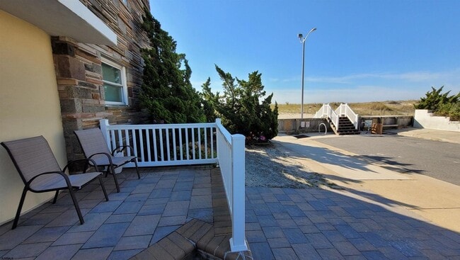 Photo - 109 S Vendome Ave