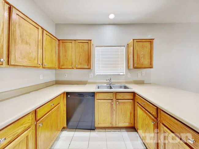 Photo - 1750 W Union Hills Dr