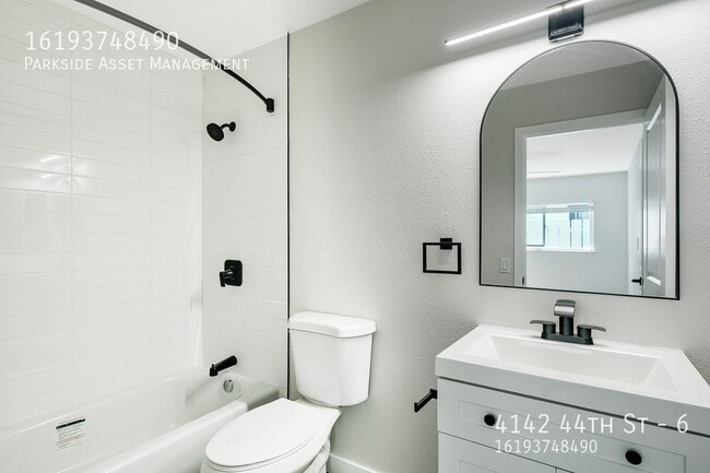 Photo - 4142 44th St