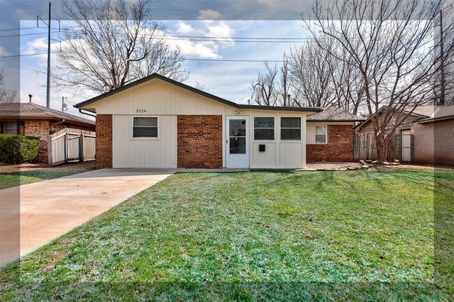 2124 Marshall Dr
