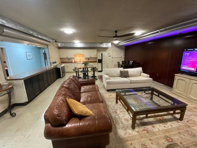Building Photo - Furnished Loft-Style Apartment Unit Furnished Loft-Style Apartment