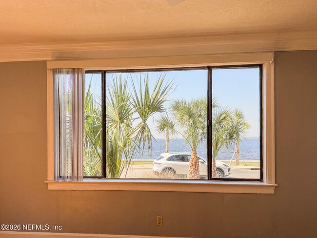 Photo - 1733 River Rd Unidad 2