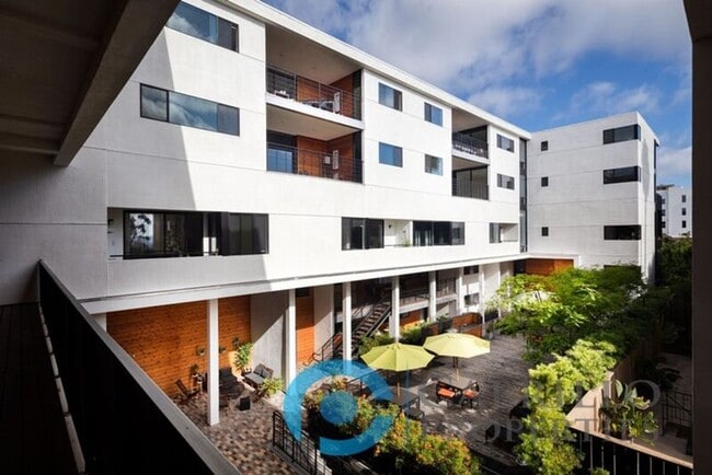 Photo - 2870 Fourth Ave Unidad Apt 110