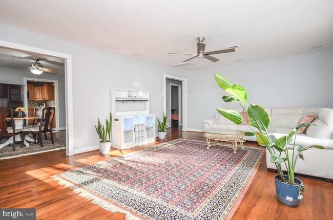 Photo - 9801 Belhaven Rd