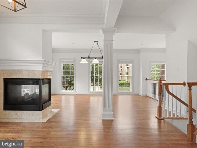 Photo - 7980 Vigne Ct