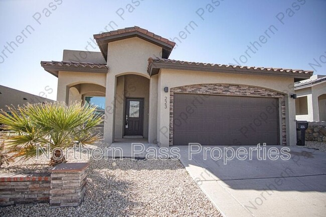 Photo - 223 Notts Way