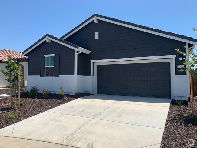 Building Photo - Beautiful 2025 Built 4/2 - New Subdivision! Rental