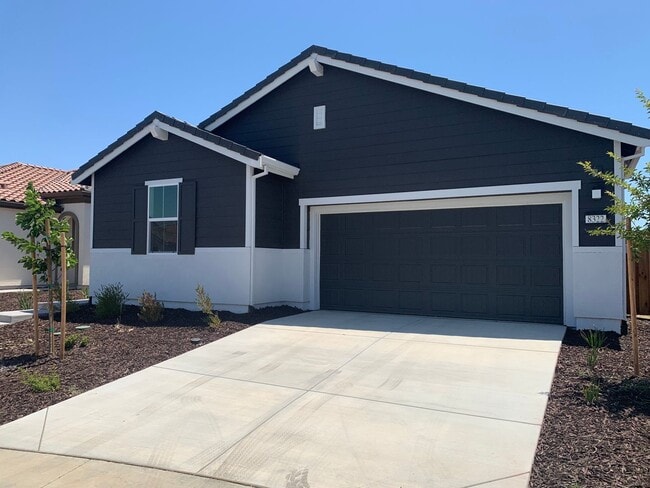 Beautiful 2025 Built 4/2 - New Subdivision! - Beautiful 2025 Built 4/2 - New Subdivision! House