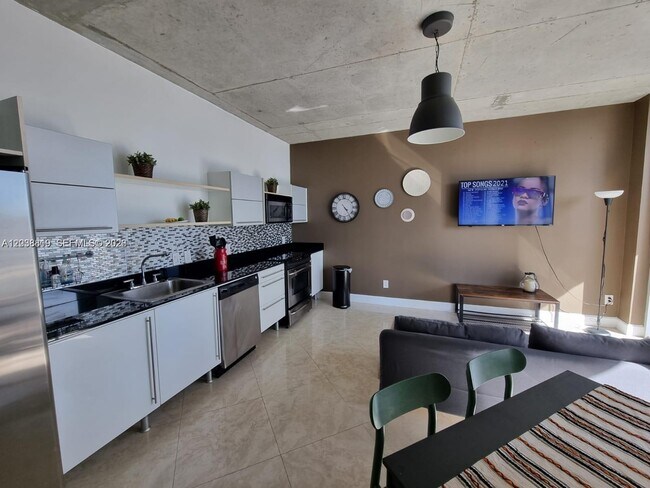 Photo - 690 SW 1st Ct Unit 1827