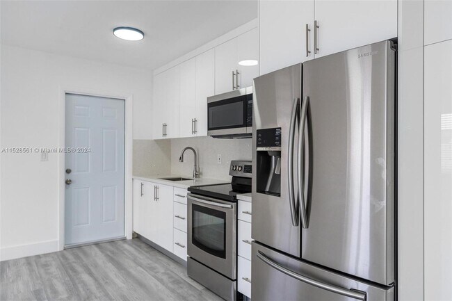 Photo - 3627 NW 23rd Ave Unit 3627