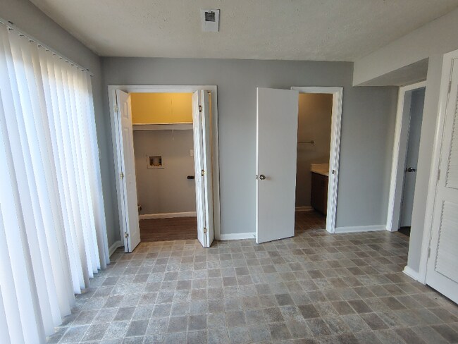 Photo - 16 Duiguid Dr Unit 07 Duiguid