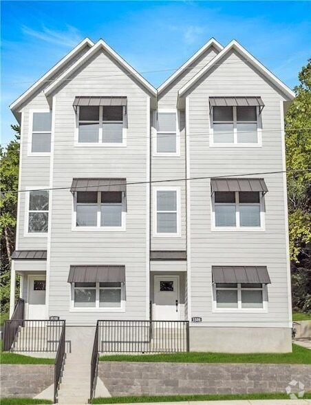 Building Photo - 1518 N Gregg Ave Rental