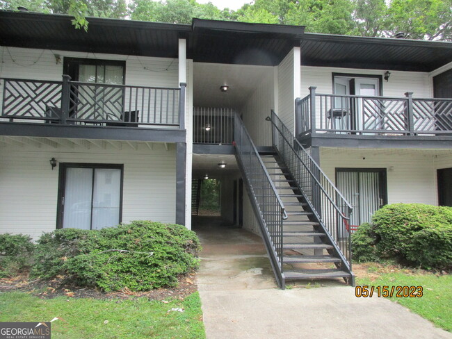 Photo - 3609 Woodbriar Cir Condo Unit B