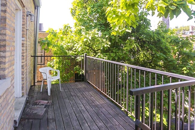 Photo - 3820 N Sheffield Ave Unidad 3820-3