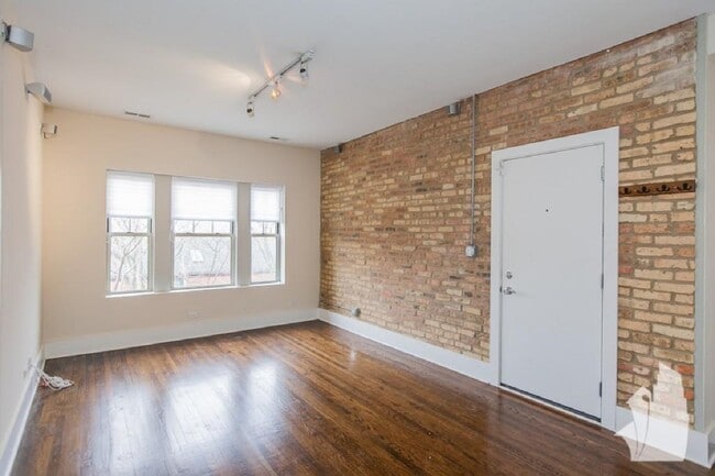 Building Photo - 3451 N Wolcott Ave Unit # 02