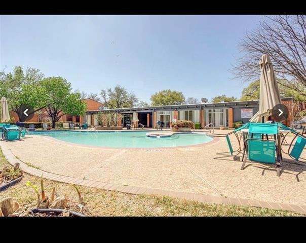 Photo - 504 E Ave J St Unit D