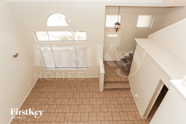 Photo - 1673 Black Hills Way