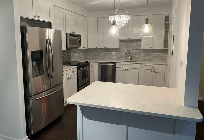 Photo - 1045 31st St NW