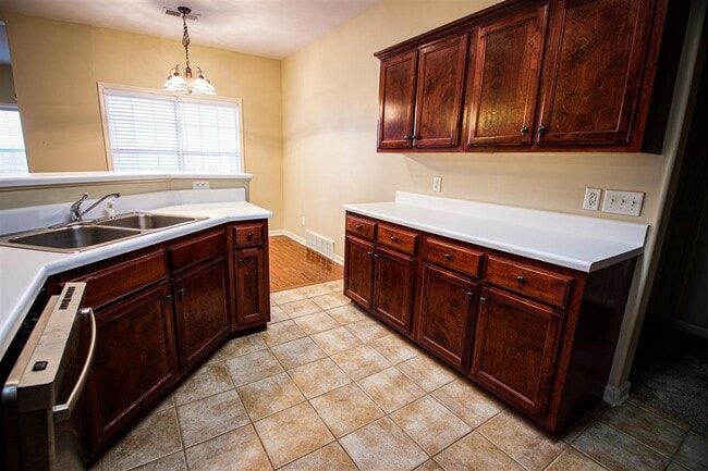 Photo - 10521 S Ashglen Cir