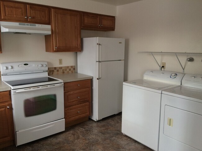 Photo - Duplex for Rent w/ WSG!