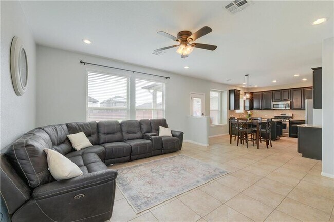 Photo - 113 Checkerspot Ct