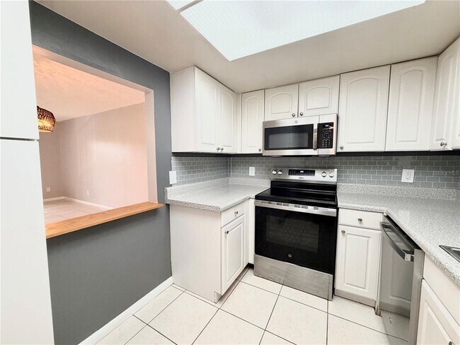 Photo - 105 4th Ave NE Unit 302