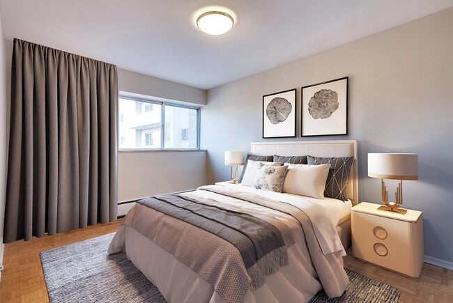 Photo - Metropolitan Towers