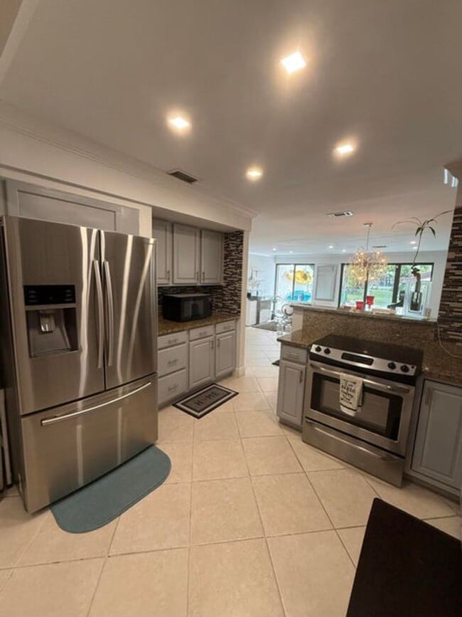 Photo - 12394 Westhampton Cir